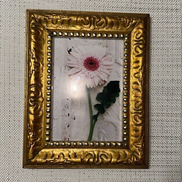 ULTIMA Vintage Style Gold Leaf Laser w/Drawn Silver Beads 5 x 7 Picture Frame - Picture 2 of 11